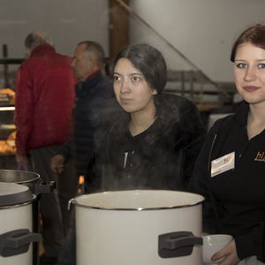 Fastensuppen-Essen am Bauernmarkt