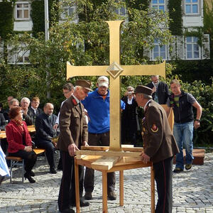 Turmkreuzsteckung