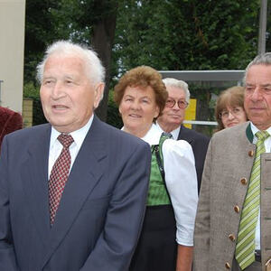 Trachtensonntag mit Ehejubilaren