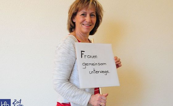 'Frauen gemeinsam unterwegs'